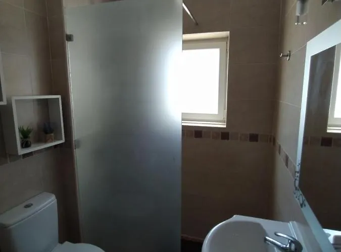 Sea View Apartment *